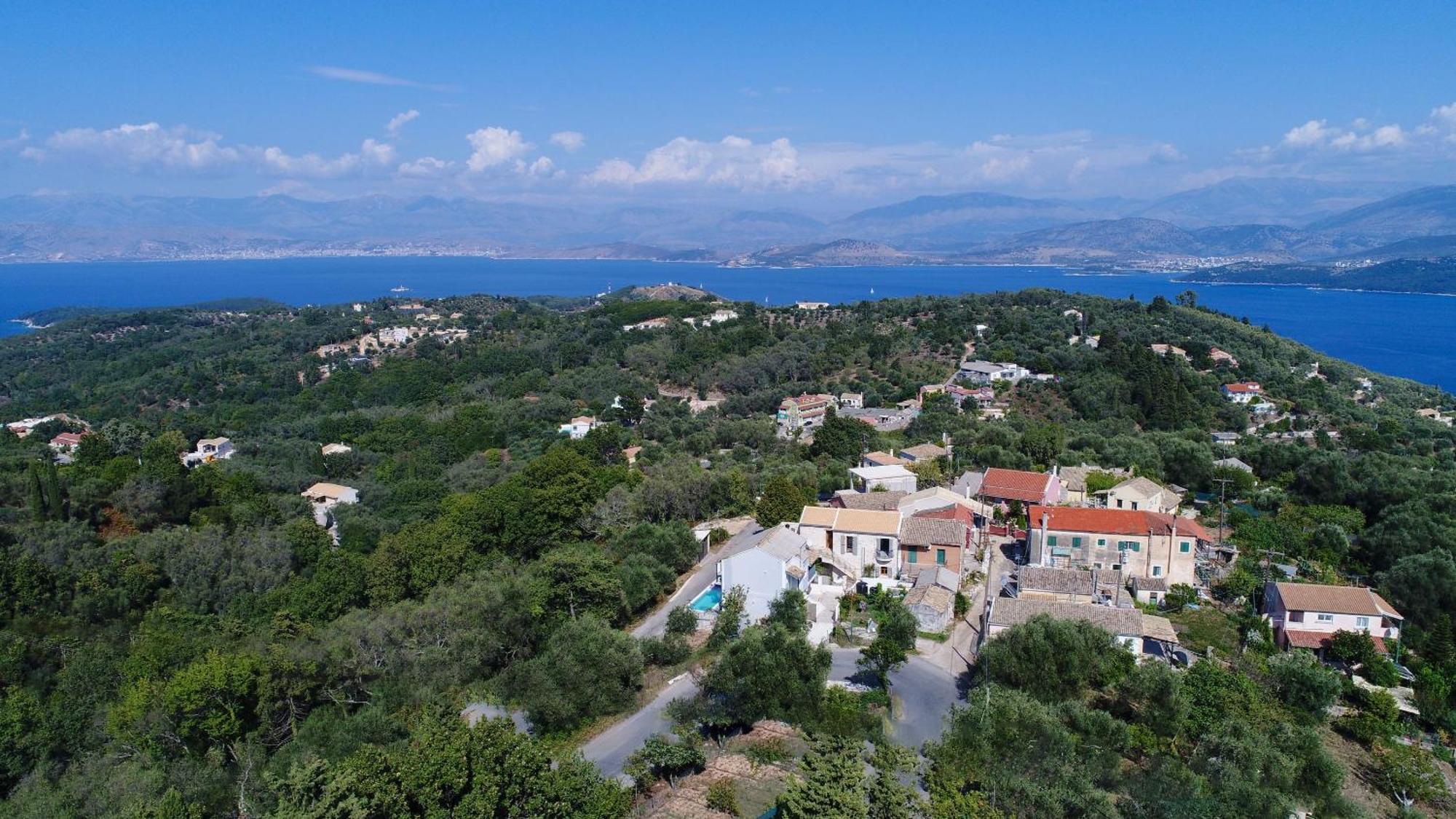 Villa Arilia Agnitsini