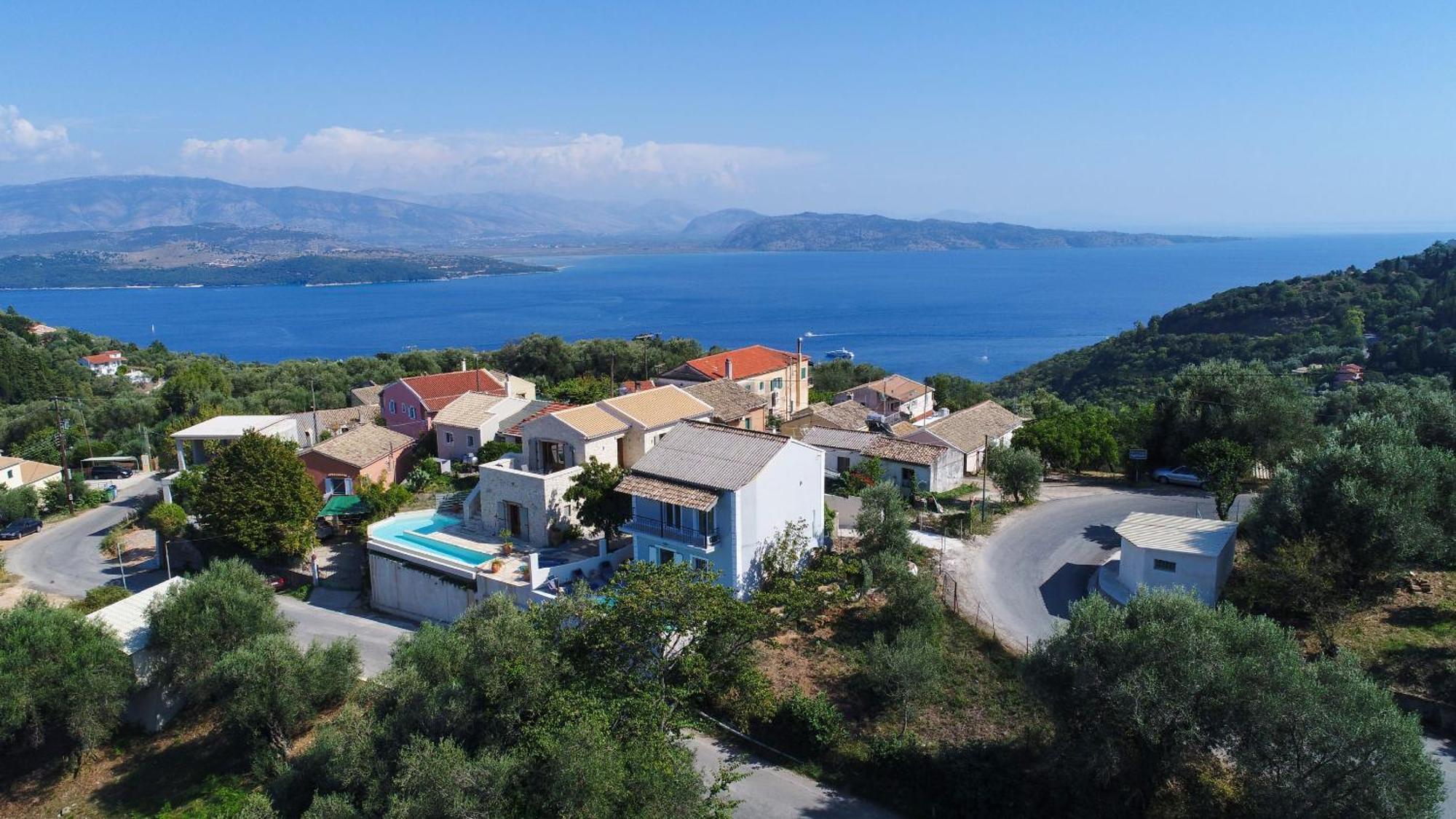Arilia Villa *